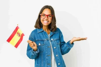 Chica solicita el arraigo de segunda oportunidad en España